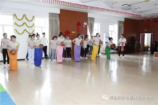 熔煉團(tuán)隊 放松身心——護(hù)理部組織護(hù)理拓展訓(xùn)練活動7.webp.jpg